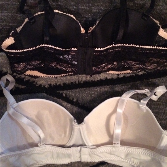 TWO BRAS FOR PRICE OF ONE - Picture 6 of 6